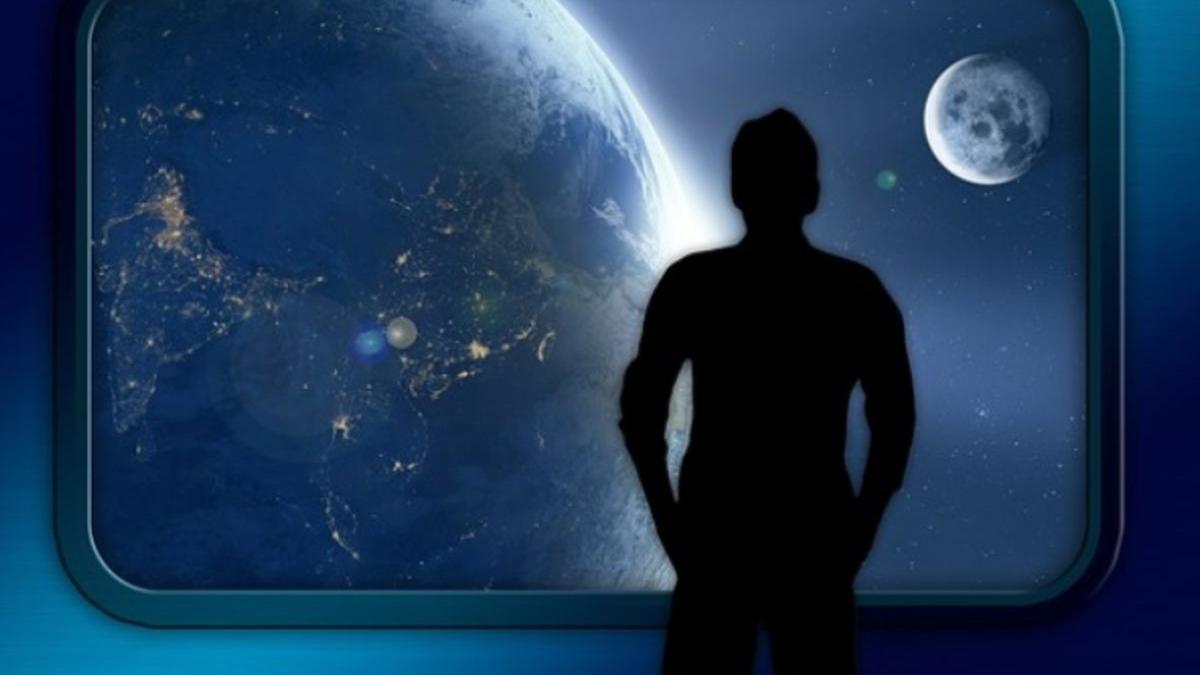 o capsula dragon a revenit pe terra dupa ce s a desprins de statia spatiala internationala