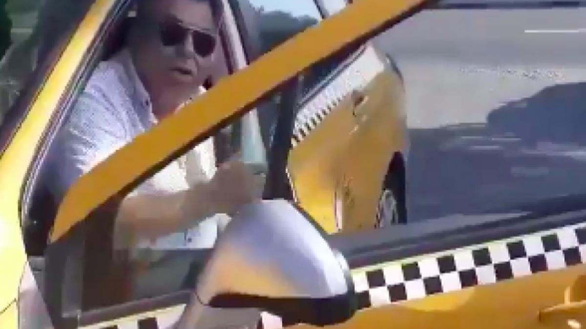 s a urcat cu fiica ei intr un taxi la constanta cele doua au avut o cursa linistita insa cand s au