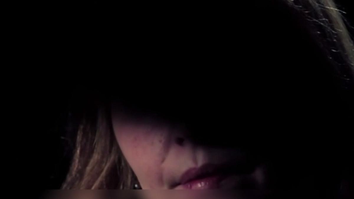 sinteza zilei doua romance sechestrate de proxeneti marturii cutremuratoare