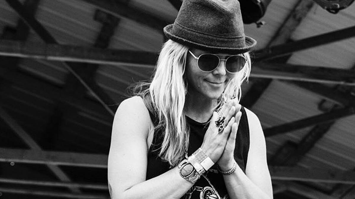 doliu in televiziune o prezentatoare tv a murit din cauza vitezei la volan avea doar 39 de ani