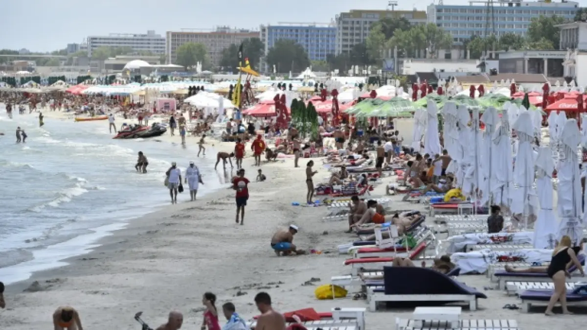 litoralul pentru toti incepe astazi turistii se pot caza platind intre 50 si 140 de lei pe zi