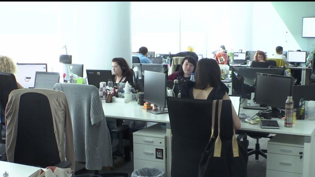 impovarati cu mai multe locuri de munca