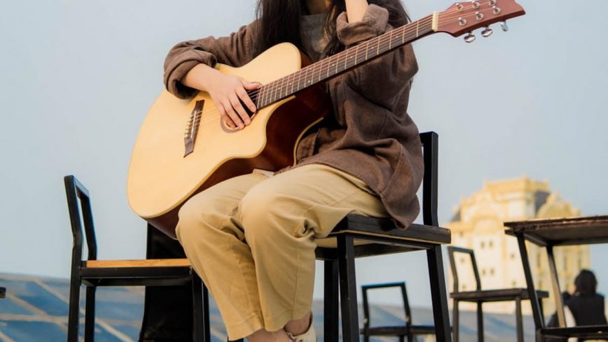 doliu in lumea muzicii o cantareata de doar 30 de ani a murit intr un accident