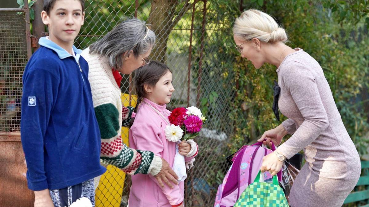 ramona ioana bruynseels surpriza in prima zi de scoala