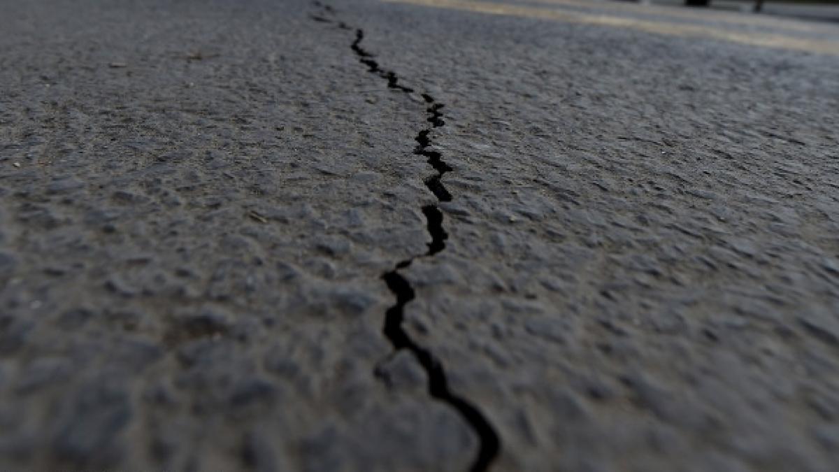 o fisura de 15 metri a aparut pe autostrada lugoj deva reactia ministrului transporturilor