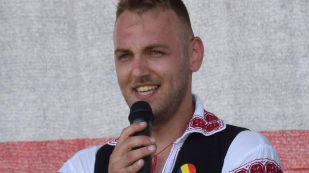 doliu in lumea muzicii un cantaret roman s a stins din viata la doar 31 de ani