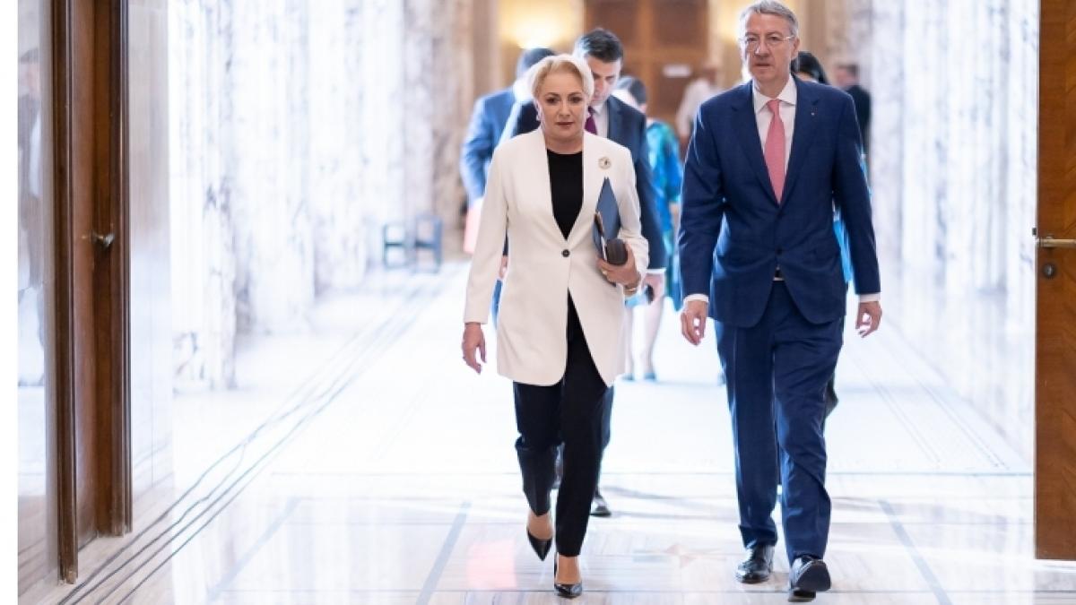 premierul dancila da afara ce a mai ramas din oamenii lui tariceanu in guvern