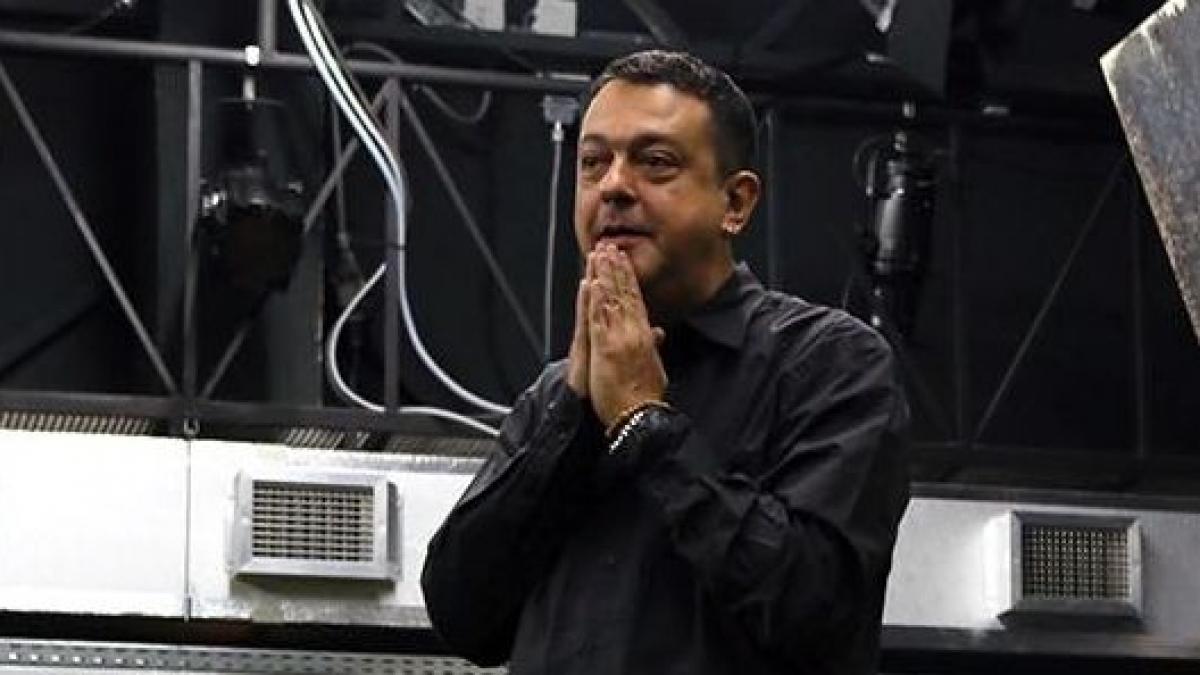 regizorul alexandru darie internat in stare grava fiul actorului iurie darie se afla la terapie