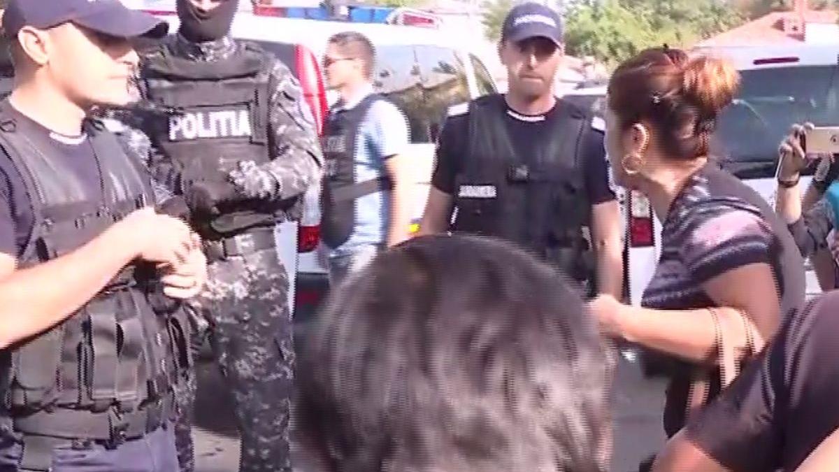 familia luizei scandal la reconstituire gheorghe dinca la un pas sa fie linsat din nou