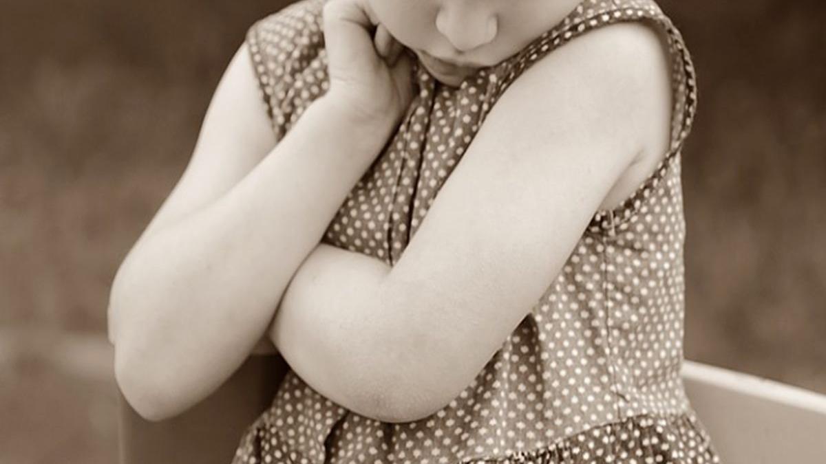 o femeie a mers la politie sa reclame ca fetita ei de trei ani a fost violata dar oamenii legii au