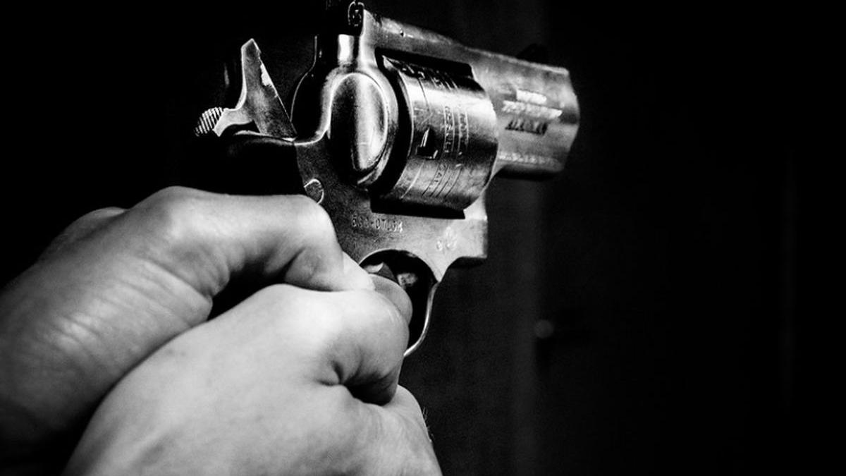 un tanar din gorj a fost impuscat in cap de un glont care ar fi provenit de la un poligon aflat la