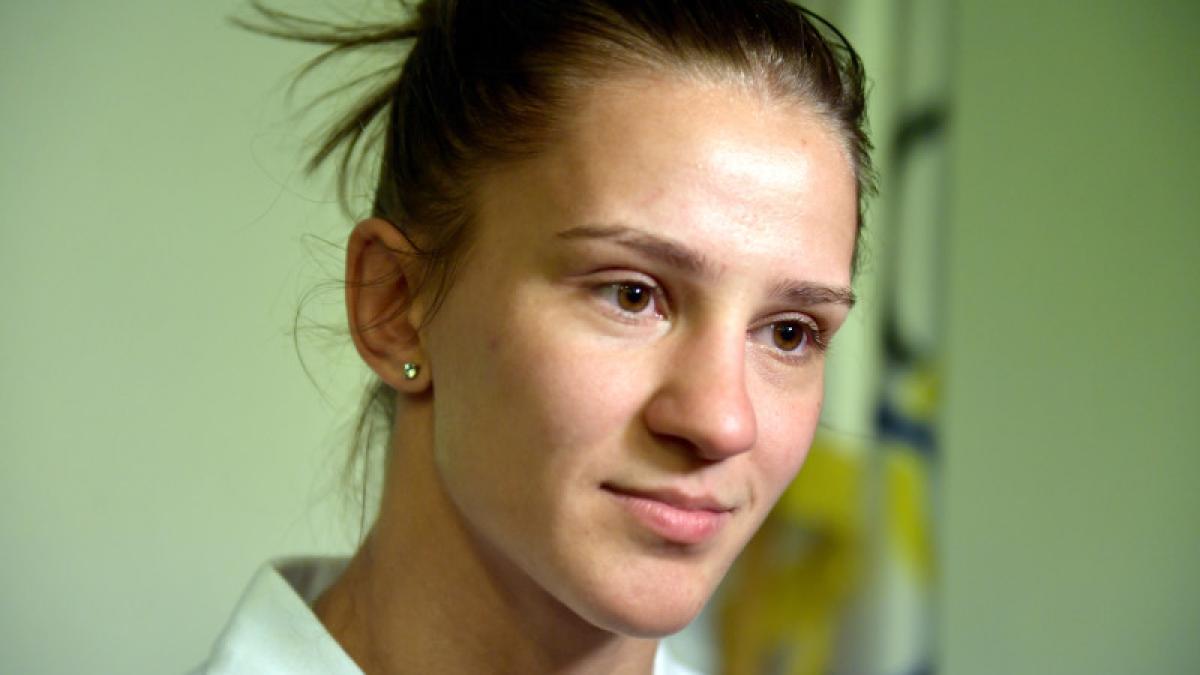 luptatoarea alina vuc medaliata cu argint la campionatele mondiale din kazahstan