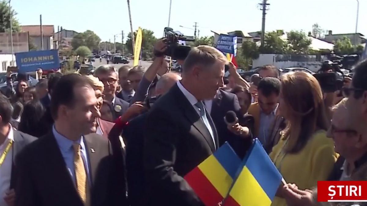 klaus iohannis baie de multime la craiova sedinta cu 1 500 de liberali din oltenia