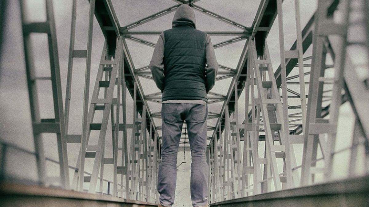 un nou fenomen mortal ia amploare in romania tot mai multi tineri se drogheaza cu otrava