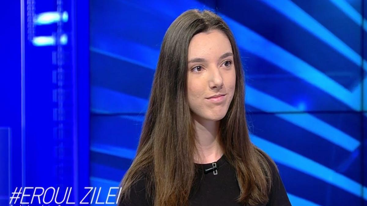 eroul zilei alexa tudose premiata cu aur la olimpiada balcanica de informatica