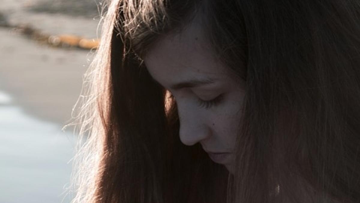 adolescenta de 16 ani din zalau batuta si violata in plina strada la comanda dupa agresiune tanara