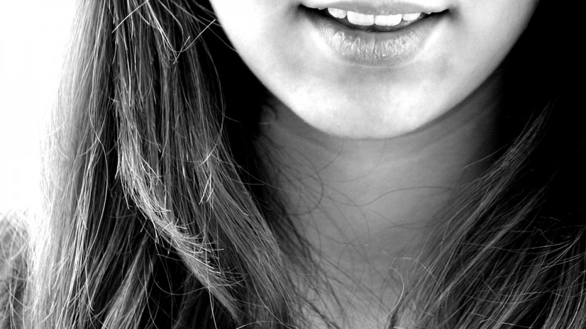 romana a mostenit din latina aproximativ 2 000 de cuvinte baza care este elementul de unitate intre