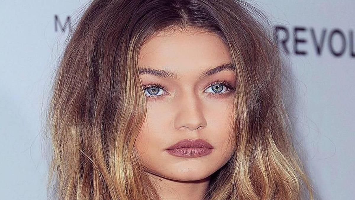 situatie neasteptata chiar pe podiumul casei de moda chanel in paris toti au ramas cu gura cascata