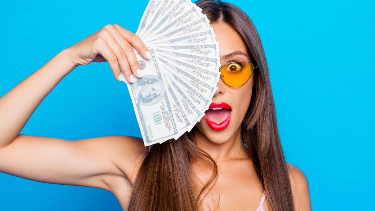 horoscop complet luna octombrie probleme decizii si schimbari fecioarele au parte de bani