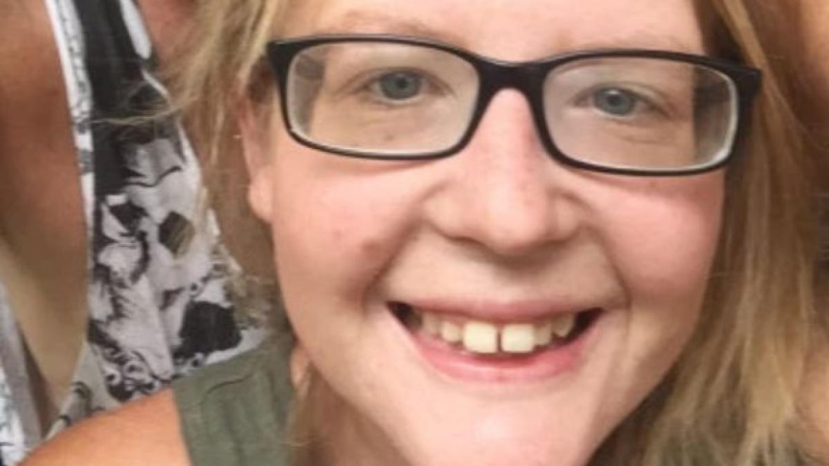 traiesc o altfel de poveste de iubire iar atunci cand ies pe strada nimeni nu crede ca formeaza o