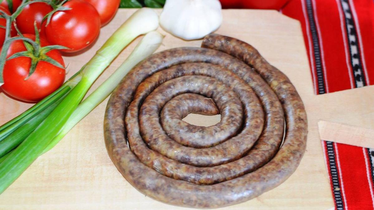 carnatii de plescoi al saselea produs romanesc recunoscut si protejat in uniunea europeana