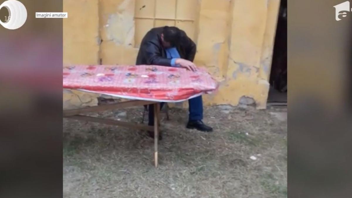 directorul unui colegiu din calafat rapus de bautura cum se scuza barbatul dupa ce a fost filmat in
