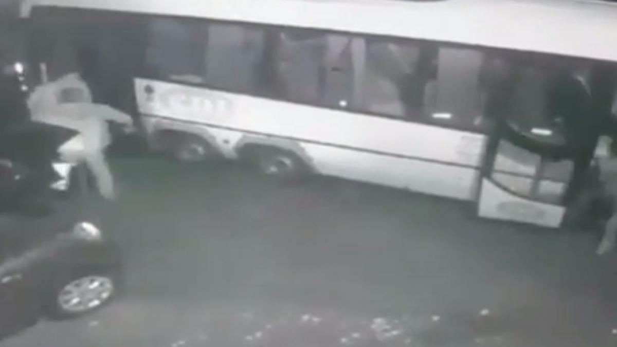 primele imagini cu microbuzul din ialomita inainte de carnagiul in care si au pierdut viata zece