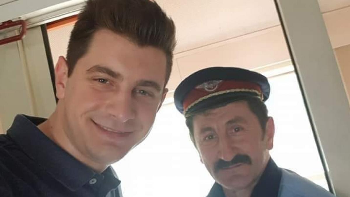 bogdan se afla in tren cand controlorul s a apropiat de el si l a intrebat ceva e prima data cand