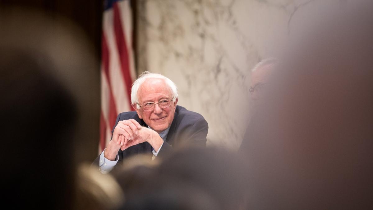 senatorul american bernie sanders operat de urgenta probleme cu inima