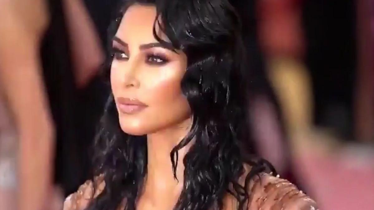 stilul kim kardashian atunci si acum