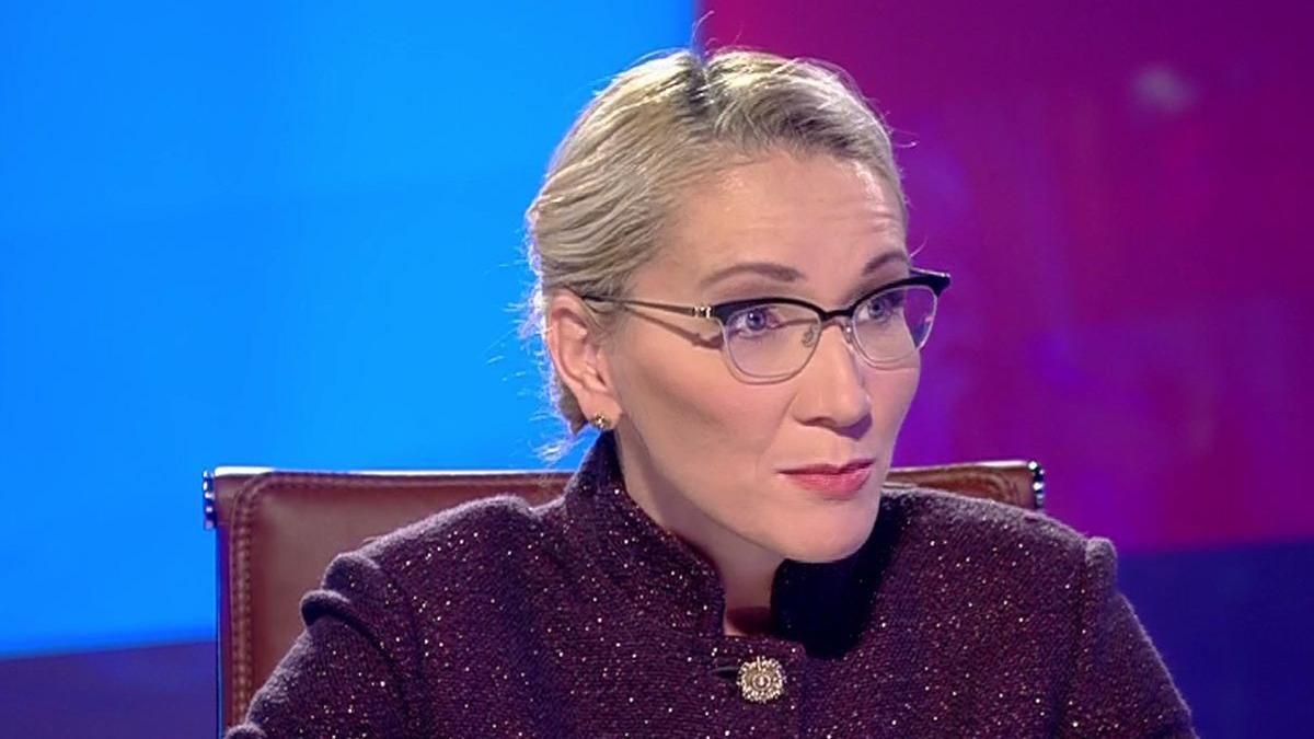 Calea ferată românească, în pragul catastrofei. Ramona Ioana Bruynseels: „Acesta este un domeniu în care trebuie să ne dăm mâna indiferent din ce partid venim”