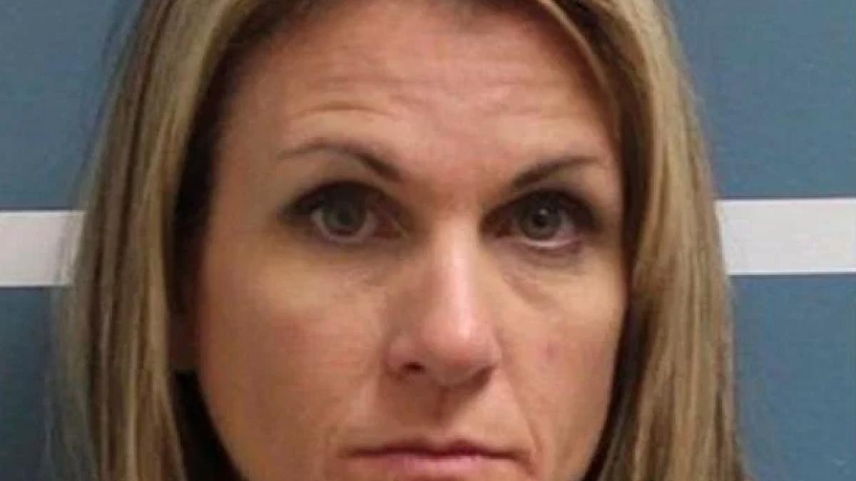 femeia ascundea un secret murdar in casa ei in miez de noapte ceva infiorator se intampla totul a