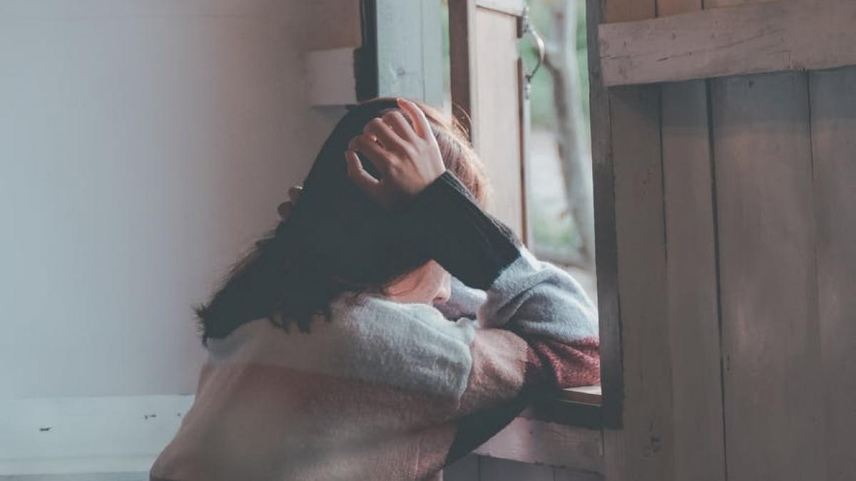I-a explodat în față o sticlă cu apă fierbinte și a ars-o pe tot corpul. Experiența traumatizantă prin care a trecut mama a patru copii