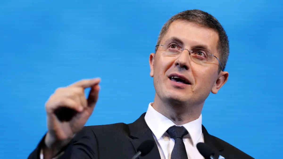 conditiile usr pentru sustinerea guvernului desiintarea prin lege recursului compensatoriu