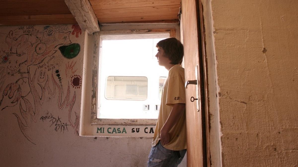 ciprian era un tanar normal cu multe vise de realizat dar intr o zi s a simtit rau de atunci viata