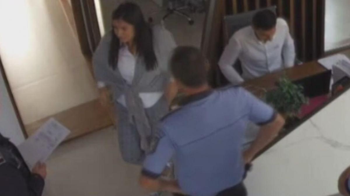 patroana unei firme luata pe sus de politisti din greseala
