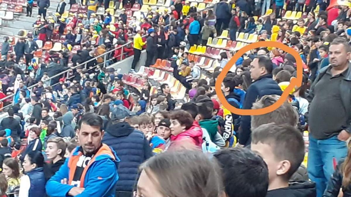 primarii din vrancea au pacalit uefa si au mers pe stadion la meciul romania norvegia