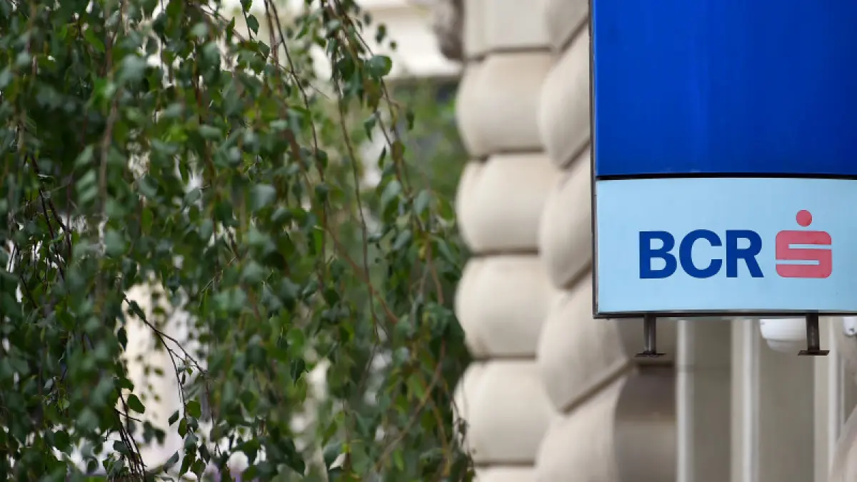 bcr opreste sistemul de carduri anunt important pentru clienti