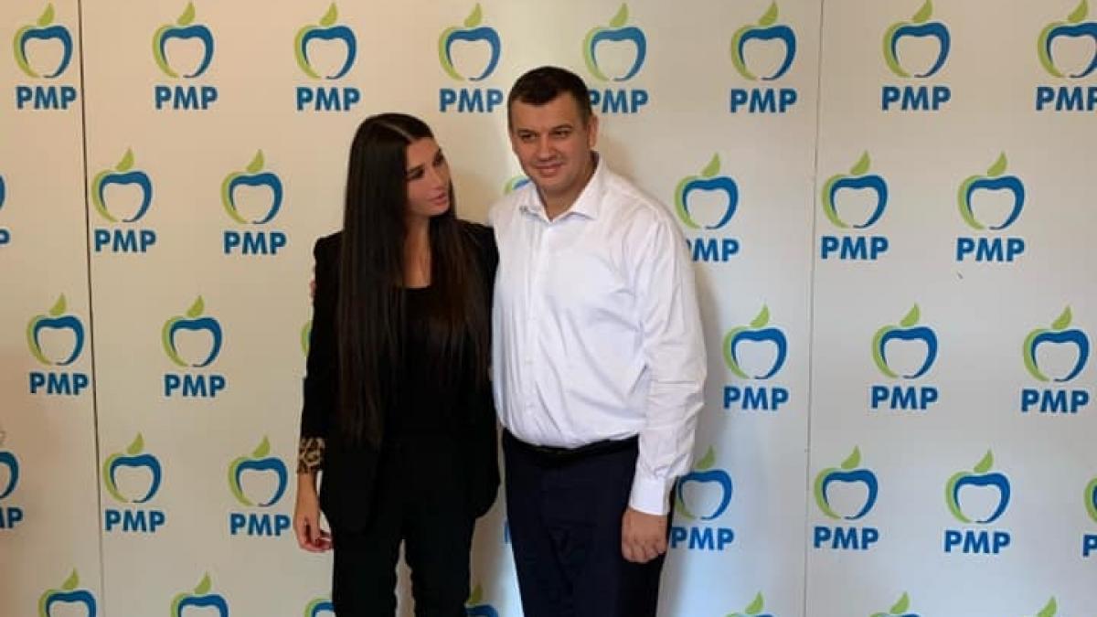 revenire spectaculoasa pe scena politica mesajul care schimba tot postat de elena basescu