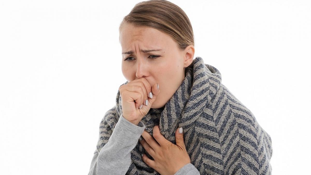 cum sa tratezi o tuse persistenta in mod natural