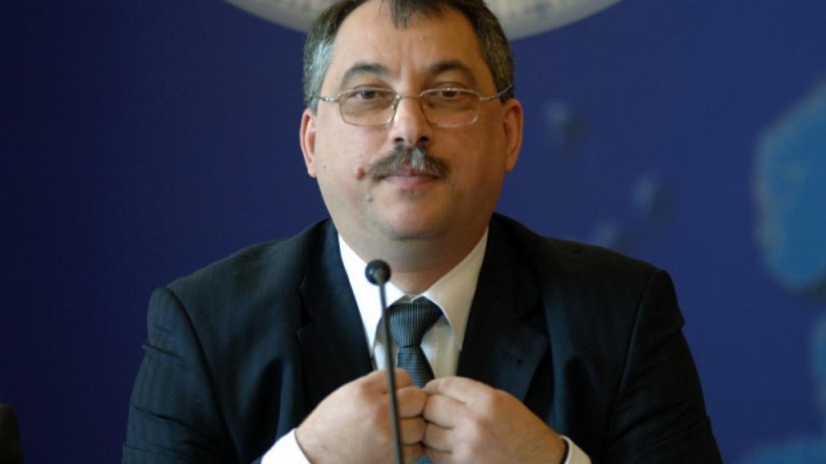 fostul sef cfr la dna cuc mi a zis ca trebuie semnat contractul ca celalalt guvern sa nu si asume