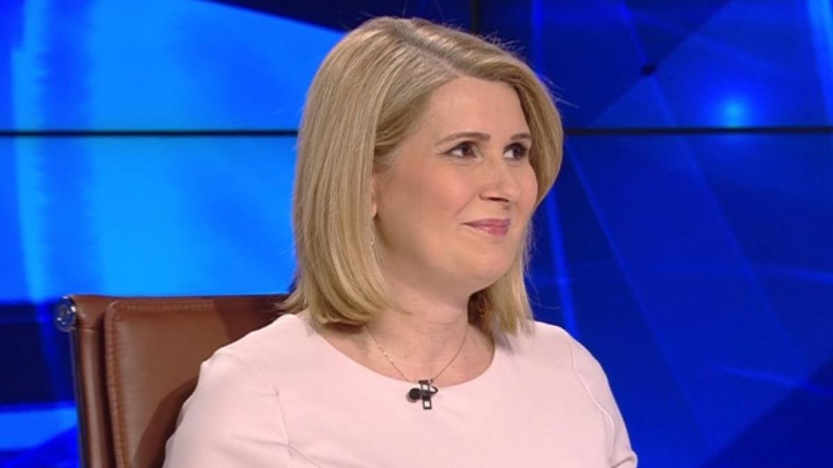 aparitie de senzatie la botezul fetitei alessandrei stoicescu a fost o surpriza pentru noi ce