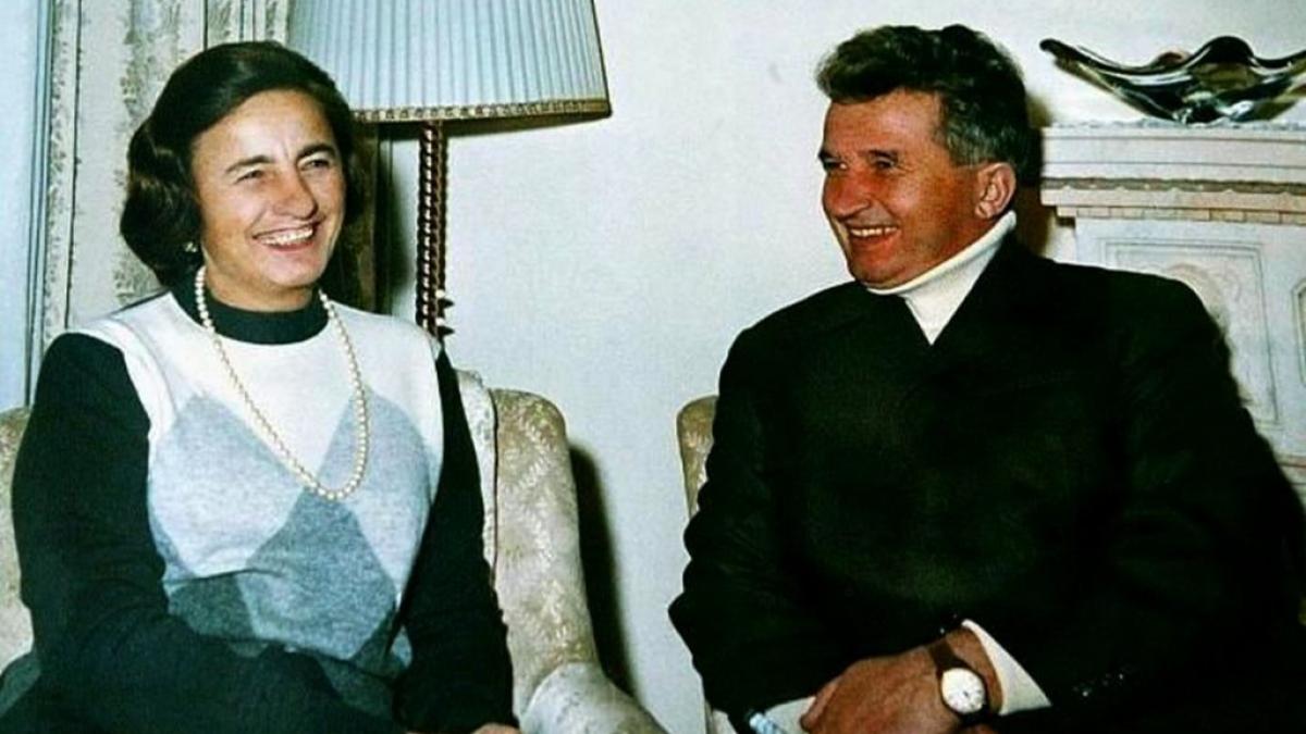 ce l a oprit pe nicolae ceausescu sa divorteze de elena putini romani ar fi banuit