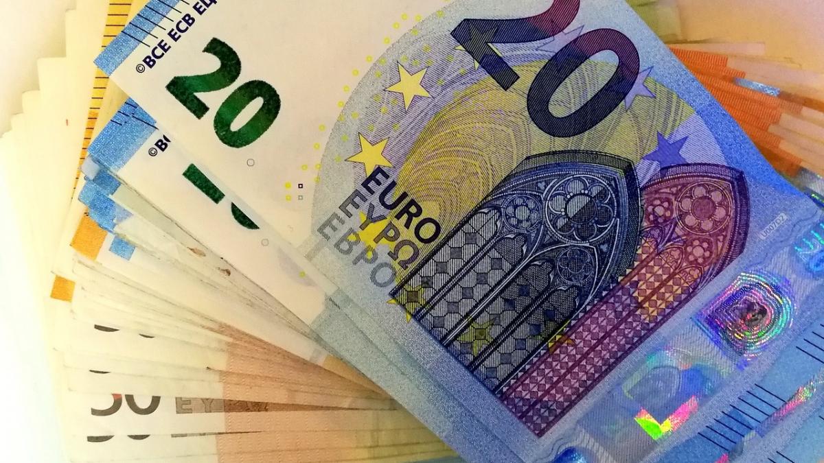 curs valutar 28 octombrie 2019 ce se intampla cu euro la inceput de saptamana