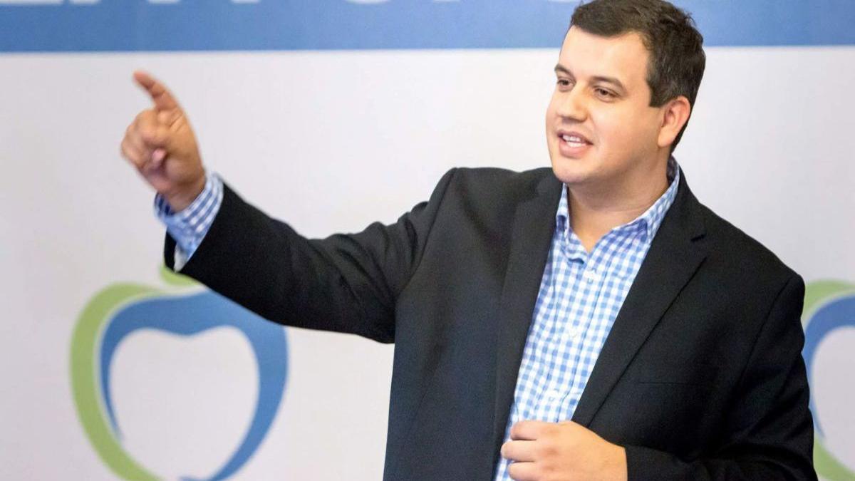 pmp a semnat un contract de colaborare cu liberalii pentru investirea noului guvern ce prevede