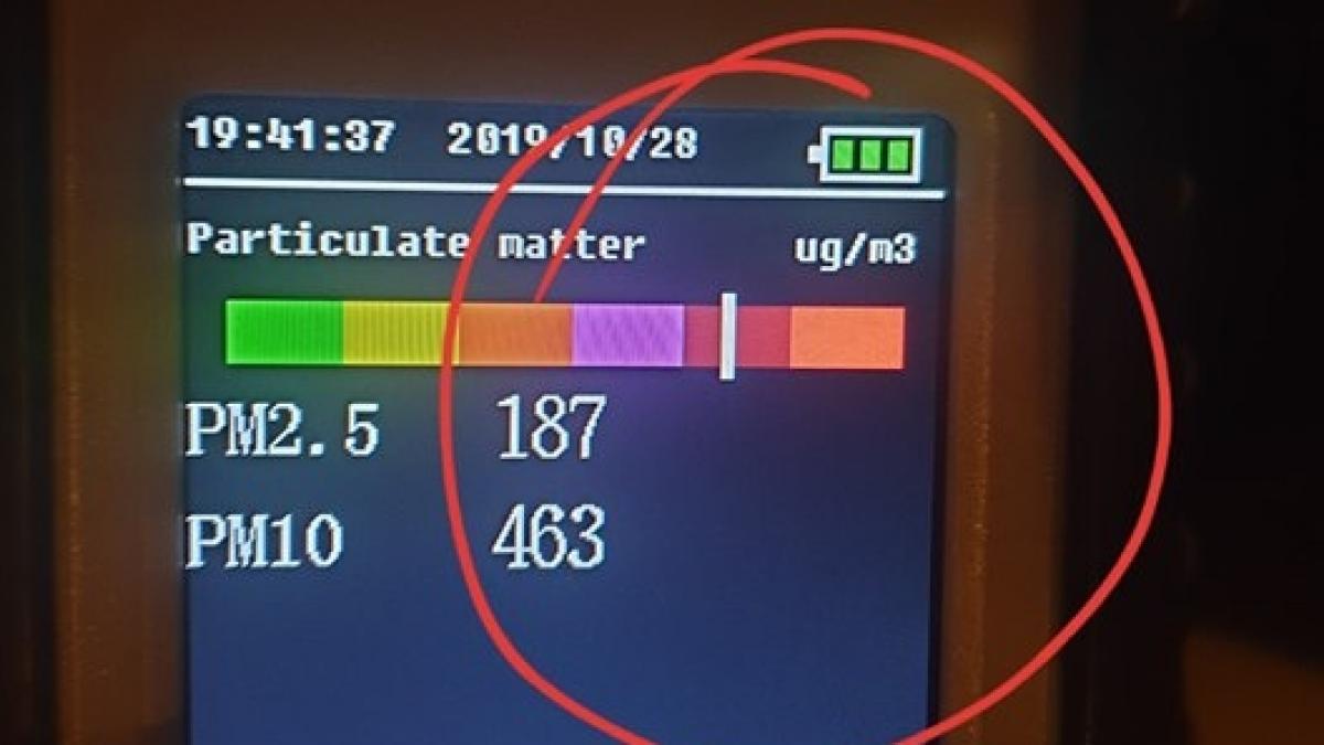 poluare uriasa intr un oras mare din romania oamenii au fost sfatuiti sa stea in casa