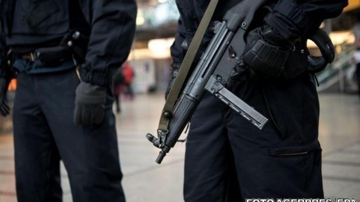 operatiune a politistilor antidrog din capitala s a incheiat cu impuscaturi o persoana a ajuns la