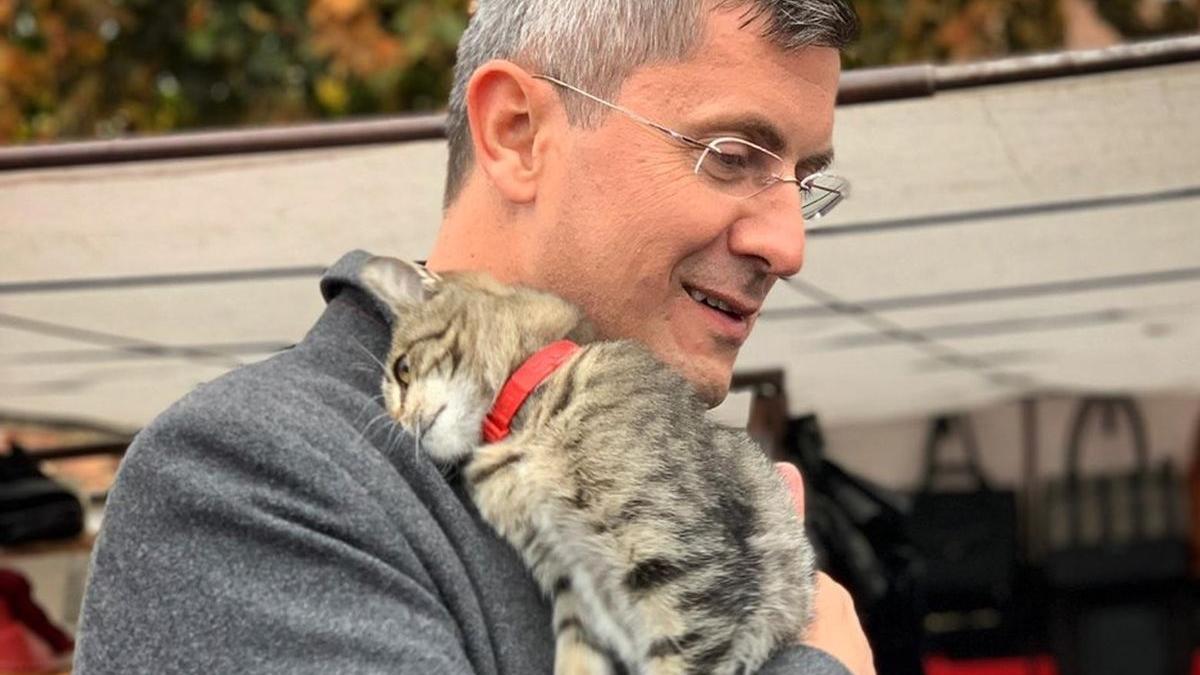 Dan Barna, poze cu pisici în campania prezidențială. u201eDacă nu vor 