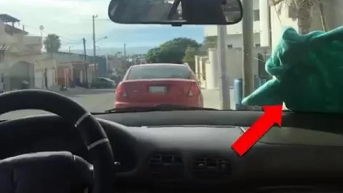 atentie romani noua escrocherie cu bluza pe parbriz