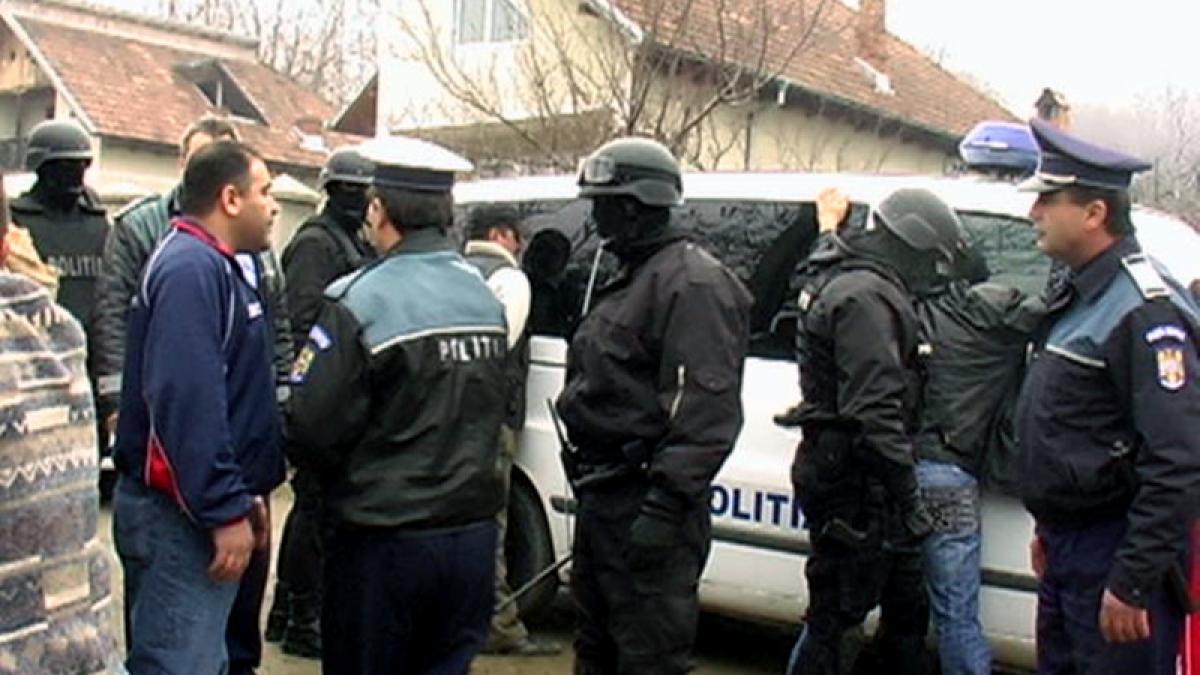 raid al politiei in cartierul ferentari din capitala au fost legitimate sute de persoane